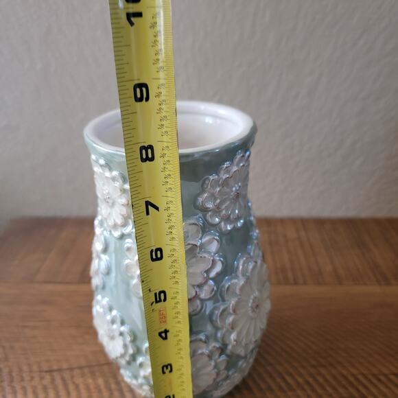 Vintage Ceramic Vase Aqua Glaze with White Raised Floral Design 8.25 Inch Tall - Picture 10 of 10